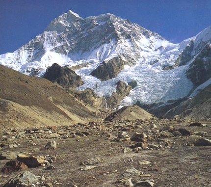 Alpinismo: Nives Meroi e Romano Benet in partenza per il Makalu