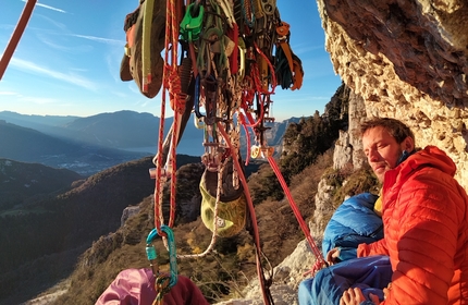 Utopia, Pilastro Alma, Monte Misone, Val Lomasone - L'apertura di 'Utopia' al Pilastro Alma, Monte Misone (Jacopo Biserni, Claudio Sartorelli, Andrea Gamberini, Riccardo Russo)