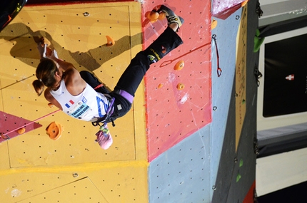 Climbing World Cup 2011 - Caroline Ciavaldini: Climbing World Cup 2011 in Chamonix