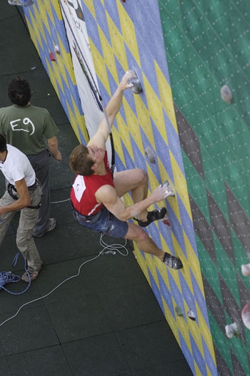 Climbing Worldcup Speed: a Trento vittoria di Da Silva  e Skripov - Il 1° maggio la venezuelana Rosmary Da Silva e il russo Anatoly Skripov si sono aggiudicati la seconda tappa della Coppa del mondo di velocità nella gara disputata in Piazza Duomo a Trento.