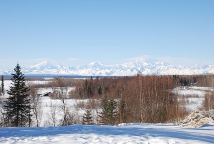 La grande traversata del Denali - Michele Barbiero e Giuliano De Marchi tra marzo e aprile hanno compiuto la traversata del Denali (Mount McKinley 6.192) in Alaska. Una bella avventura e un gran tour di 115 km passando per la (freddissima) cima della montagna più alta del Nord America...