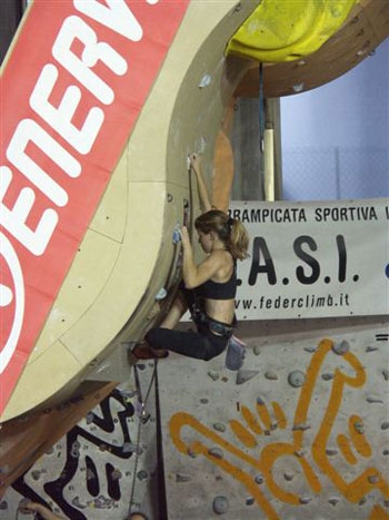 Coppa Italia difficoltÃ  e velocitÃ  a Trieste, i risultati - Il 2-3/06 a Trieste Luca Zardini e Manuela Valsecchi si sono aggiudicati la prima prova della Coppa Italia Difficoltà. Nel primo turno della Coppa Italia velocità vittoria di Cassandra Zampar e Lucas Preti.