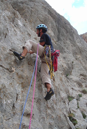 La Turchia, l’Ala Daglar e l’arrampicata dei colori - Tra le falesie della Kazikli Valley e le pareti della Ala Daglar (Anatolia meridionale, Turchia) Maurizio Oviglia ci propone un viaggio tra i colori e le emozioni della Turchia verticale.