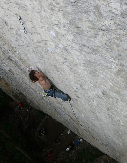 Arrampicata: Intervista ad Adam Ondra - Intervista al 14enne climber ceco dopo la ripetizione di Abysse 9a, Speed 8c+ e Silbergeier (Ratikon).