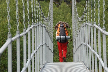 Kungsleden, il trekking dei grandi orizzonti - Annalisa Porporato e Franco Voglino presentano, per immagini e parole, il Sentiero del Re ovvero un viaggio – trekking di 150 km tra i paesaggi, solitari e poetici, della Lapponia svedese.