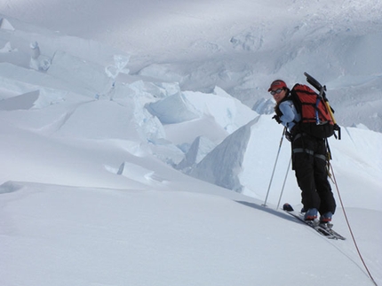 Cerro Mariano Moreno for Monego and Cominetti - On 14/11 Giulia Monego and Marcello Cominetti reached the summit of  Cerro Mariano Moreno 3456m (Hielo Continental Sur, Patagonia).