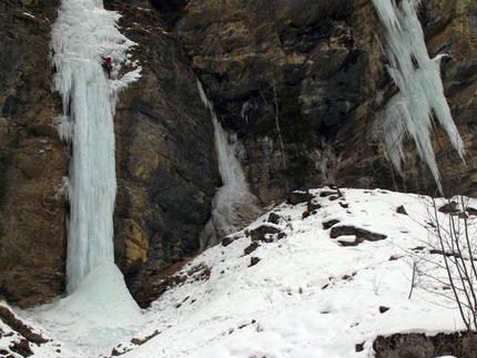 Kandersteg, l’ice festival, le cascate di ghiaccio, le gare - Marcello Sanguineti e l’ottava edizione dell’Ice Climbing Festival di Kandersteg (Alpi Bernesi).