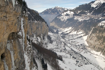 Jasper and Rathmayr ice climbing fest in Bernese Oberland - Over three days at the start of January Robert Jasper from Germany and Bernd Rathmayr from Switzerland ascended three immense icefalls in the Bernese Oberland, Switzerland climbing over a kilometer of vertical ice in the Lauterbrunnental and Kandersteg.