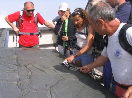 TV 1 – L'alta Via delle Prealpi Trevigiane - Valerio Scarpa presenta l’Alta via delle Prealpi Trevigiane che con uno sviluppo di 120 Km attraversa il Monte Grappa, il Cesen, il Cansiglio e parte del Col Visentin per un trekking tutto da scoprire.