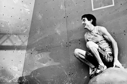 Bouldering World Cup 2011 - Munich - Dmitry Sharafutdinov