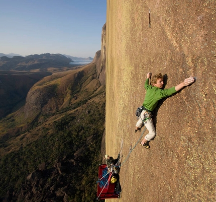 Tough Enough, international challenge on Tsaranoro, Madagascar - The story behind the collective effort to free all the pitches of one of the hardest big walls in the world, Tough Enough 8b+ 380m on Karambony, Tsaranoro massif, Madagascar.