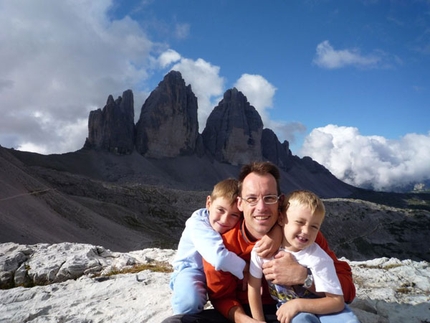 Tour estivo tra Mesules e Tre Cime - Il tour estivo in Dolomiti di Erik Svab con la prima salita in libera insieme a Martina Cufar della via “Diamante” (Meisules dala Biesces) e con Giovanni Renzi.la probabile prima ripetizione, libera e “a vista” della via “Killer” sulla Cima Piccolissima 