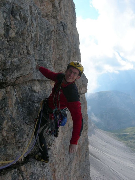 Tour estivo tra Mesules e Tre Cime - Il tour estivo in Dolomiti di Erik Svab con la prima salita in libera insieme a Martina Cufar della via “Diamante” (Meisules dala Biesces) e con Giovanni Renzi.la probabile prima ripetizione, libera e “a vista” della via “Killer” sulla Cima Piccolissima 