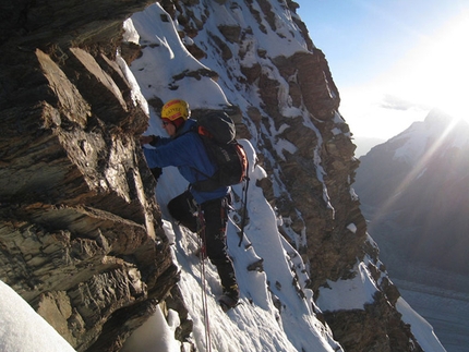 Slovenian climbs in Central Tien Shan - Last summer Ales Holc, Matej Smrkolj e Tadej Kriselj carried out the first ascent of Slovenian birthday party (TD+, 1000m) on the North Face of Pik Parashutny 5360m. Tine Marence and Andrej Magajne carried out the probabile first repeat of thee Slovenian Route on Pik Troglav and a quick ascent of Khan Tengry (7010m).