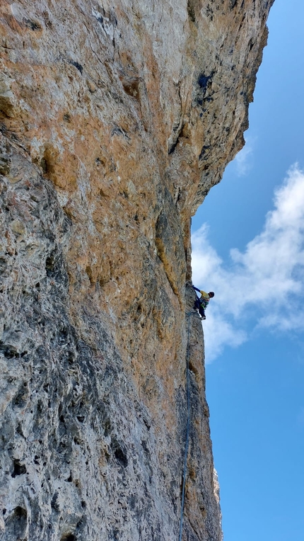 Torre Colfosco, Alta Badia, Dolomiti, Simon Gietl, Andrea Oberbacher - Simon Gietl making the first ascent of 'Back in Black' on Torre Colfosco in Val Badia, Dolomites