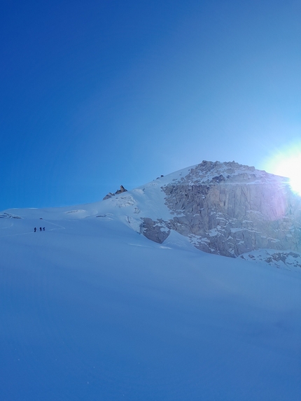 Bolivia scialpinismo, Irene Cardonatti, Paolo Armando - Scialpinismo sulle montagne della Cordillera Real in Bolivia: Jisk’a Pata (5508m)