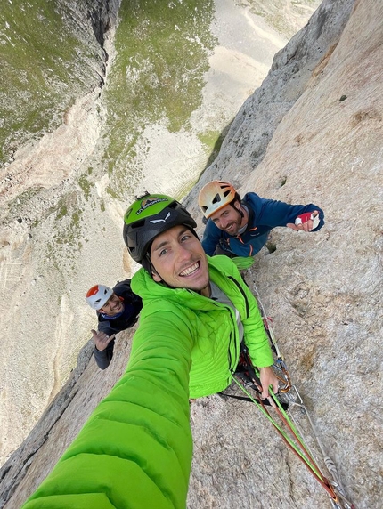 Vallaccia, Dolomites, Torre di Mezzaluna, Angelo Contessi, Leo Gheza, Monologica - Mmaking the first ascent of Via Monologica on Torre di Mezzaluna in Vallaccia (Dolomites)