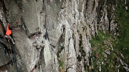 Ricky Bell trad climbing at Fairhead, Ireland