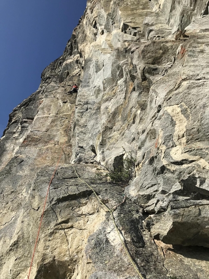 Tågveggen, Norway, Eivind Hugaas, Kalle Olsson - The crux dihedral of Skapelsen on Tågveggen in Norway, repeated free by Eivind Hugaas and Kalle Olsson on 24 - 25 June 2023