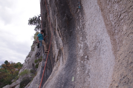 Tornanti, Cala Gonone, Sardegna, Filippo Manca - Filippo Manca in arrampicata a I Tornanti, Cala Gonone, Sardegna