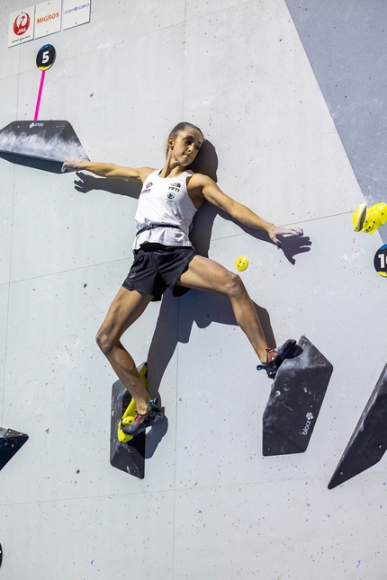 Boulder & Lead Campionati del Mondo Lead - Anastasia Sanders  Boulder & Lead Campionati del Mondo Berna