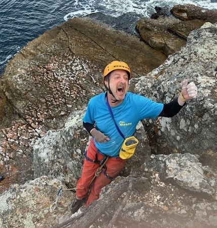 Paul Pritchard - Paul Pritchard ecstatic after the first ascent of 'Jean' at Devil's Corner, Hobart, Tasmania