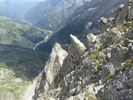 Aspettando Alice, Dent d’Ecot, Val Grande di Lanzo, Luca Brunati, Luca Enrico, Matteo Enrico - La cresta del Dent d’Ecot