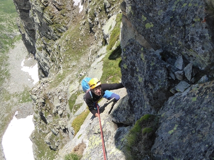 Aspettando Alice, Dent d’Ecot, Val Grande di Lanzo, Luca Brunati, Luca Enrico, Matteo Enrico - Aspettando Alice Dent d’Ecot: Matteo Enrico sul sesto tiro