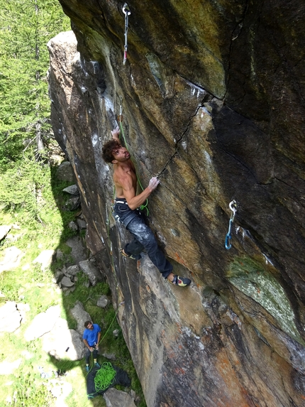 Predarossa, Val Masino - Giovanni Spinazze climbing at Predarossa, Val Masino