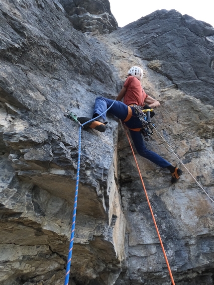 Eiger, Peter von Känel, Silvan Schüpbach - Eiger Renaissance: Peter von Känel on good quality rock on the lower section of Renaissance