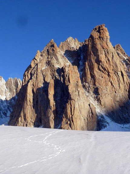 Stelle e Tempeste - Petit Clocher du Tacul (Monte Bianco) - Alba, domenica 28 agosto 2011