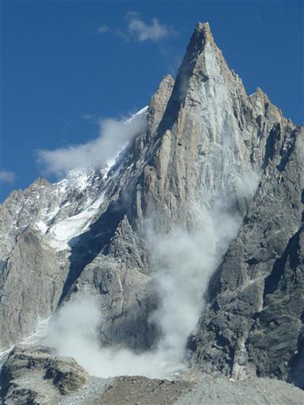 Le Drus, new rockfall