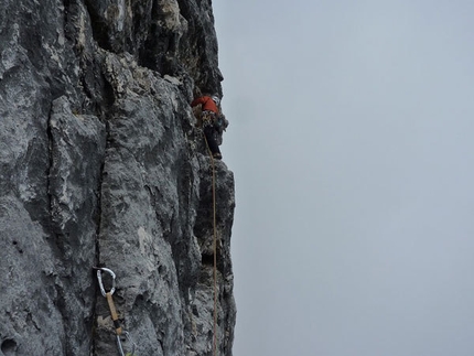 Crozzon di Brenta - Via Slovenia - Sulla via Slovenia aperta da Pavle Kozjek e Ales Dolenc sul Crozzon di Brenta