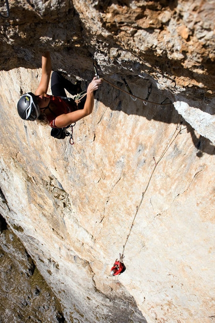 Italia '61 Piz Ciavazes - Italia '61: Angelika Rainer on the fifth pitch (8a) of Italia '61, Piz Ciavazes, Sella, Dolomites. Photo by Thomas Ulrich