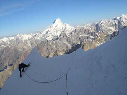 K7 West - Ascending Sanjači zlatih jam (VI/5, M5, A2, 1600m, Nejc Marčič, Luka Stražar 09/2011) up K7 West (6934m) Charakusa valley, (Karakoram, Himalaya).