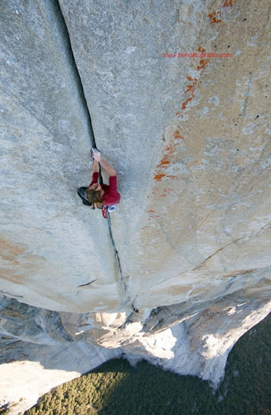 Mayan Smith-Gobat climbing Salathe Wall, El Capitan