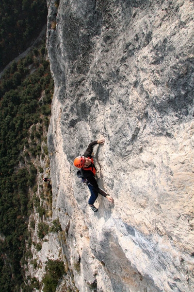 Ultima fiamma Piccolo Dain - Ultima fiamma: Tiziano Buccella sale il 5° tiro di Ultima Fiamma, Piccolo Dain, Valle del Sarca