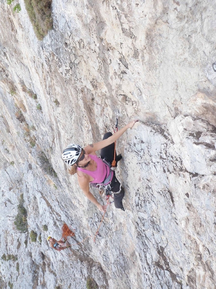 Wild Country Telendos - Wild Country: Monica Sancho, tiro 3 © Keller / Odermatt