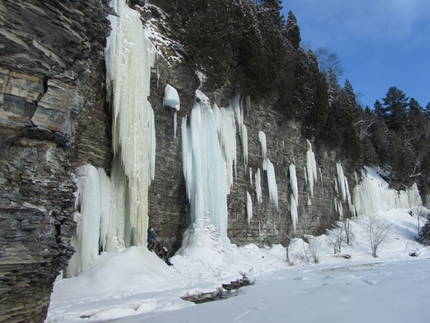 Valentin Settore Valentino - Valentin: Le tube e Valentin, Pont Rouge, Quebec, Canada (ph arch. Canada Team)