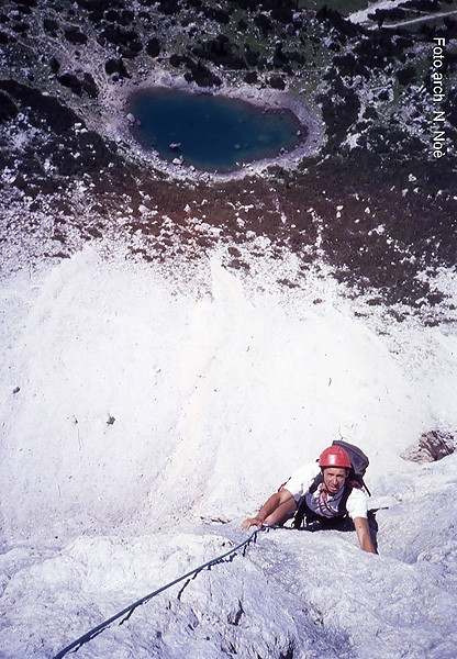 Skotonata galatika Cima Scotoni - Skotonata galatika: Matteo Fantauzzo climbing Skotonata galatika