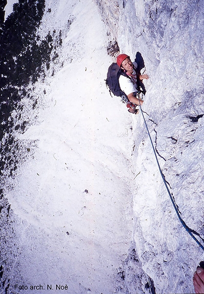 Skotonata galatika Cima Scotoni - Skotonata galatika: Matteo Fantauzzo climbing Skotonata galatika