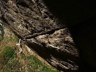 Didier Berthod - Didier Berthod climbing Greenspit, Valle dell'Orco, in 2003