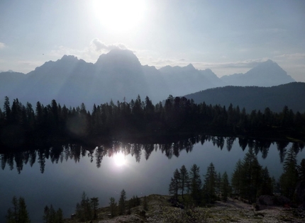 Croda da Lago ring Croda da Lago - Croda da Lago ring: Lago di Fedéra. Photo Michele Da Pozzo