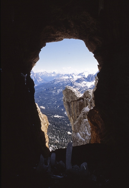 Via Ferrata La Grotta di Tofana Tofana di Rozes - Via Ferrata La Grotta di Tofana, Dolomiti