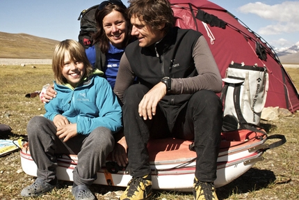 Mount Kyzyl Asker 2011 - Ines Papert, Emanuel Papert and Wolfgang Kurz