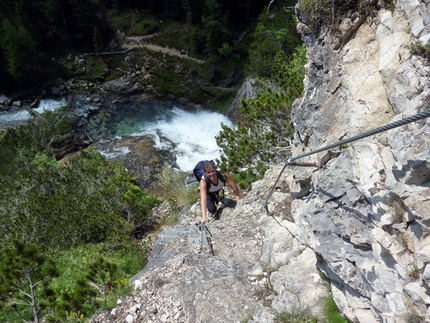 Cascate de Fanes - Val di Fanes - sentiero dei canyons e cascate - Cascate de Fanes - Val di Fanes - sentiero dei canyons e cascate: © Enrico Maioni