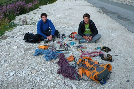 Via Africa Torre delle Mëisules Est - Via Africa: Martin Dejori e Alex Walpoth