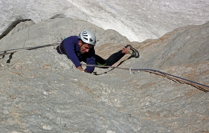 Opus Pocus Piz Seràuta - Opus Pocus: Michele Camin sul muro finale del secondo tiro.