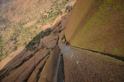 Hungarob Combination, new multi-pitch on Orabeskopf, Brandberg massif, Namibia