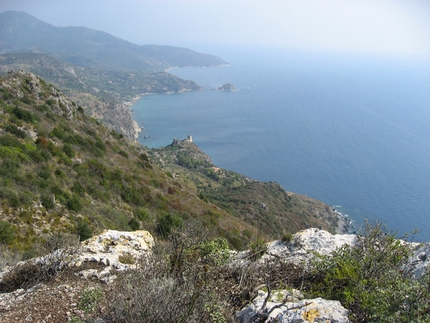 Spigolo Bonatti Capo d'Uomo Argentario - Spigolo Bonatti: Cala Olio